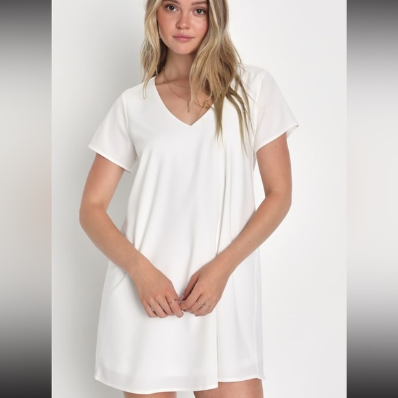 NWT Lulus White Freestyle Shift Dress - Small - Picture 2 of 9